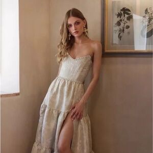 V. Chapman Cream Strapless Dress